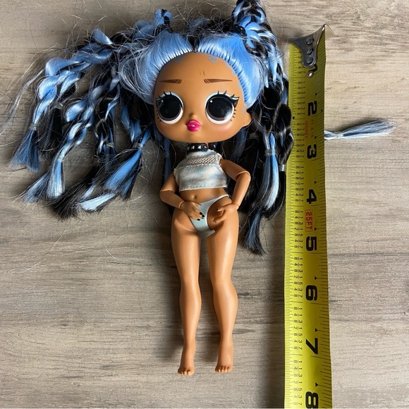 L.O.L. Surprise! Tweens Core Doll - Freshest - Picture 6 of 6